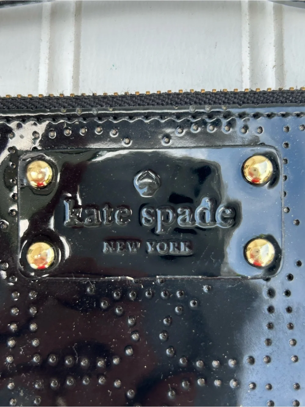 kate spade Wristlet Black Patent Perforated Hearts Bag Wallet Travel 5x9